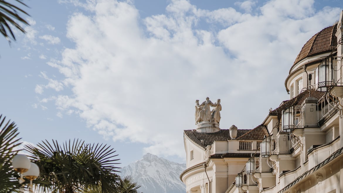 to the spa town of Merano. A stone’s throw away.