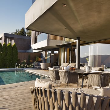 3 ville esclusive. <br> Naturali, panoramiche, <br> appartate.