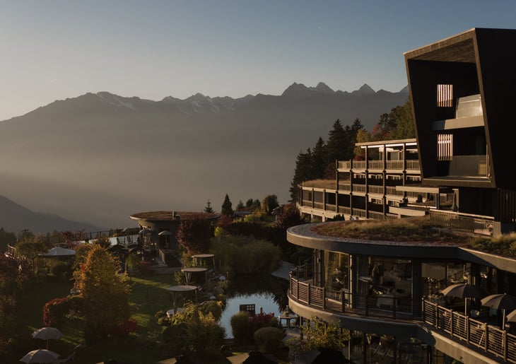 rooms and suites hotel avelengo