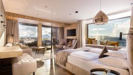 Premium Cube Suite
